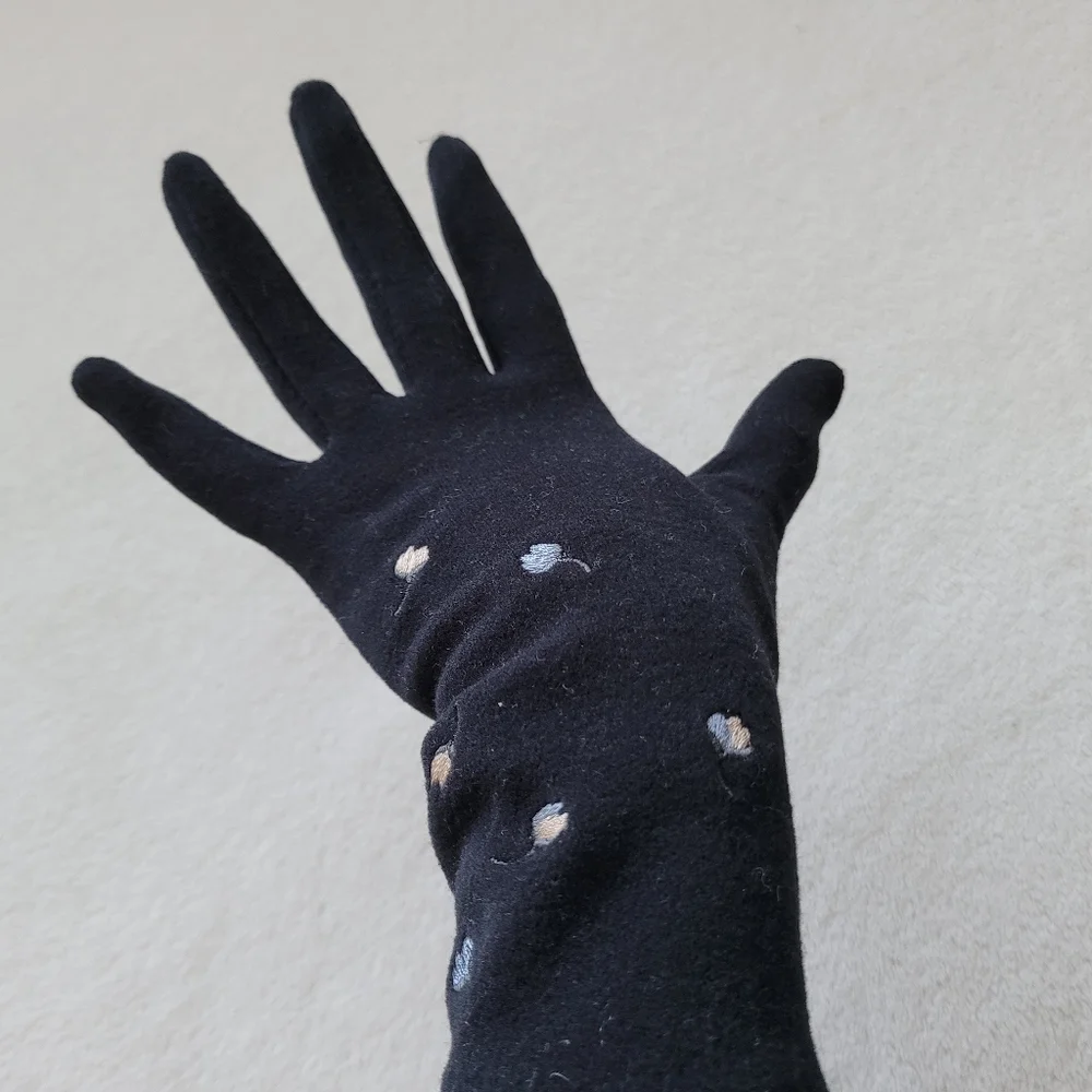 ECHO | Vintage Embroidered Floral Gloves NEW Ladies Small Black